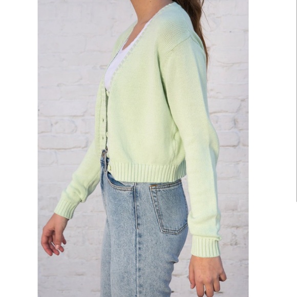 Brandy Melville Billie Light Green Cardigan - Picture 2 of 6